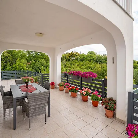 Paradiso In - Istrien Vendégház 3*