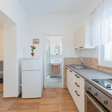 Paradiso In - Istrien 3*