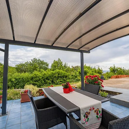 Paradiso In - Istrien Guest house Plomin