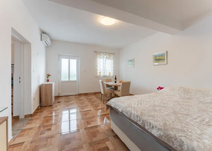 Paradiso In - Istrien Gæstehus Plomin